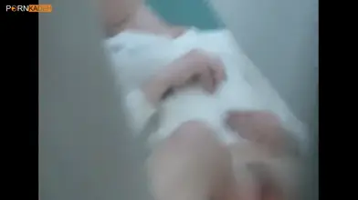 فيديو كاميرا خفية كس البنت الساخنة يتم فحصه ونيكه من قبل الطبيب